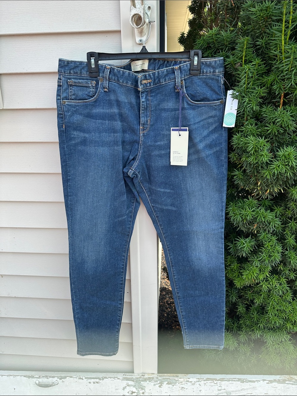 41 Hawthorn Women’s Skinny Jeans in Dark Blue Denim